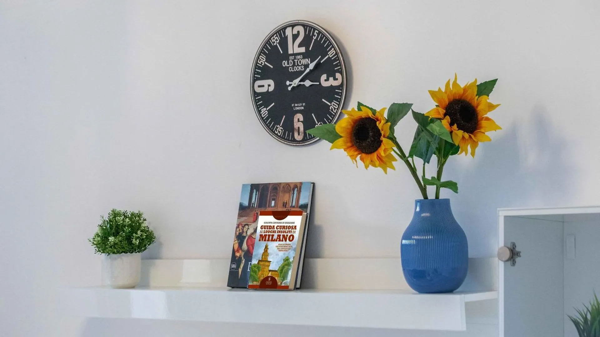 Divi Apartments Milano - Strategic Place 0*, Milan